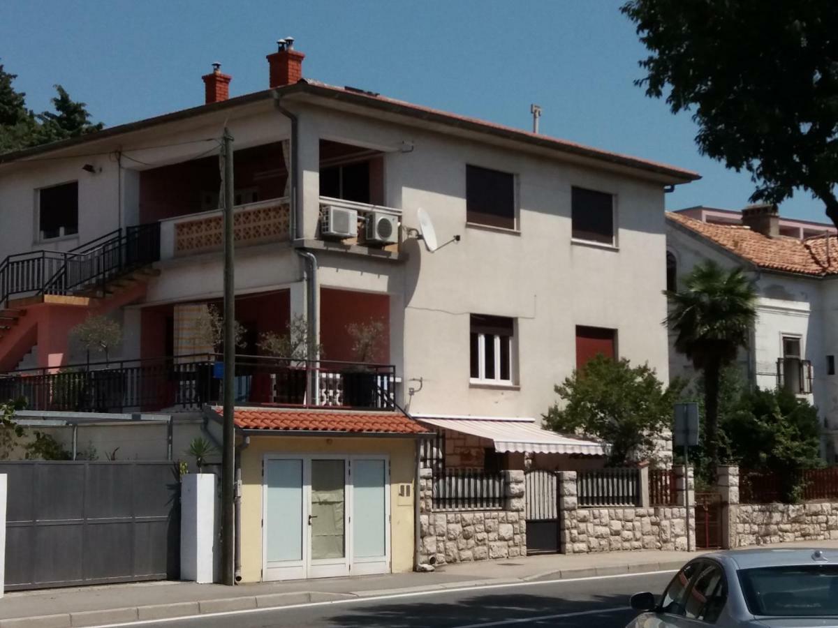 Apartments No 1288 Novi Vinodolski Zewnętrze zdjęcie